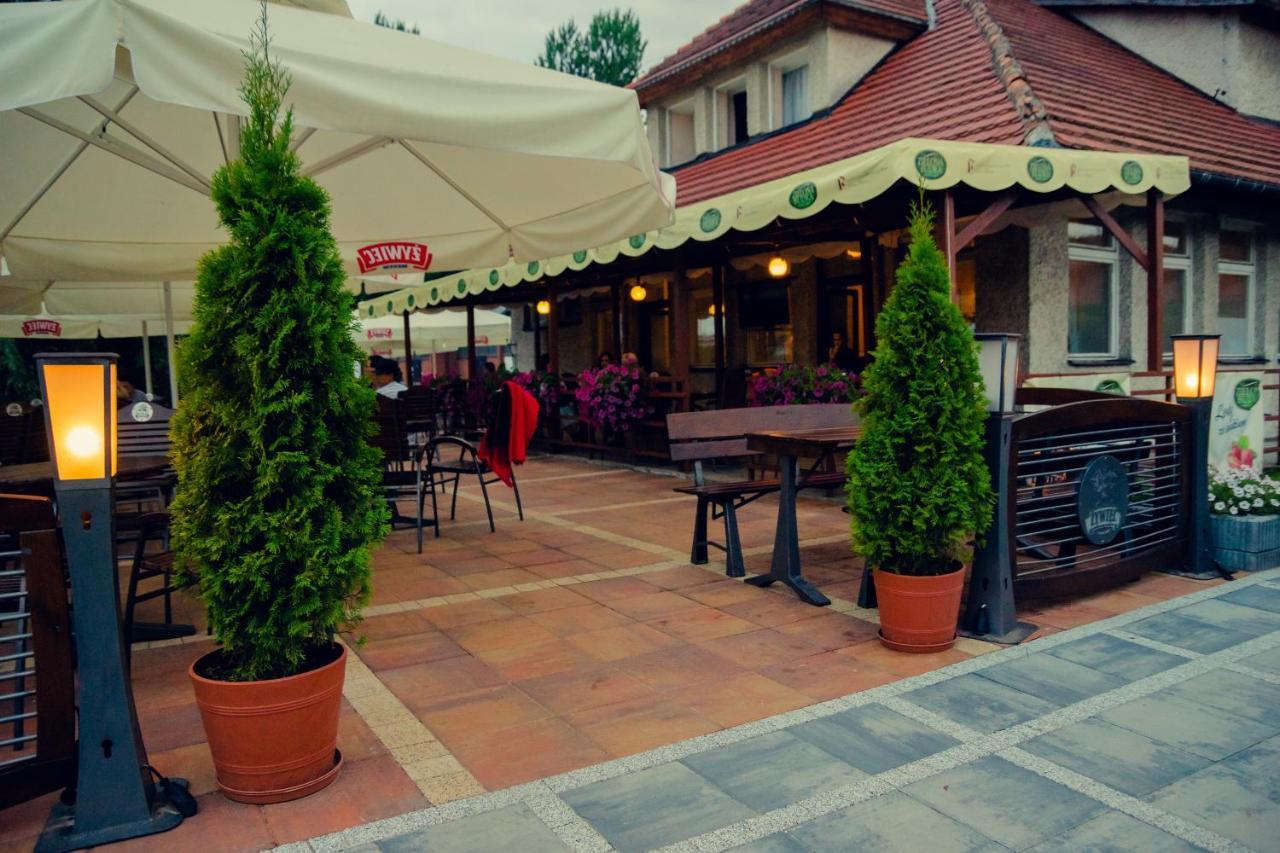 Hotel Zamek Pultusk Dom Polonii Exterior foto